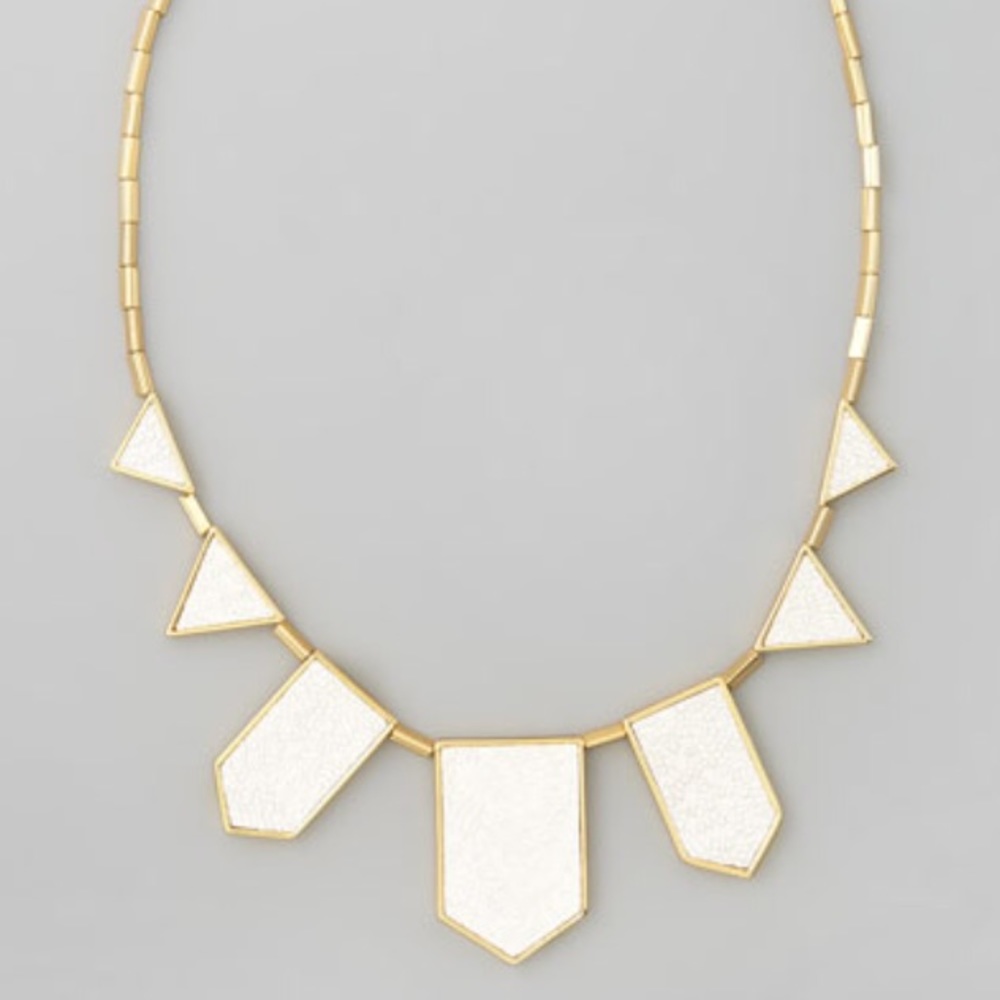 House of Harlow 1960 5 station leather necklace
